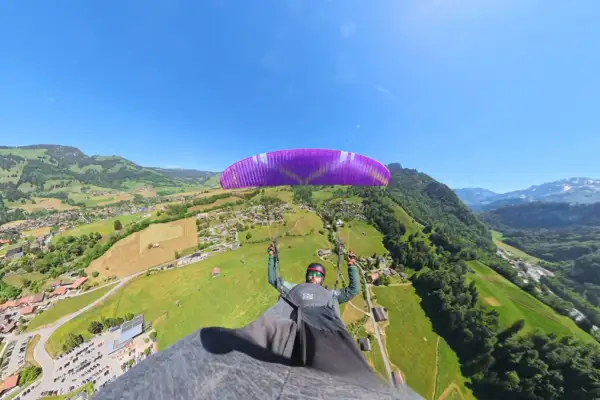 Test Ozone Vibe GT : L'accessibilité d'une 3-lignes, les sensations d'une 2-lignes ? Test de sortie chandelle avec la Vibe GT